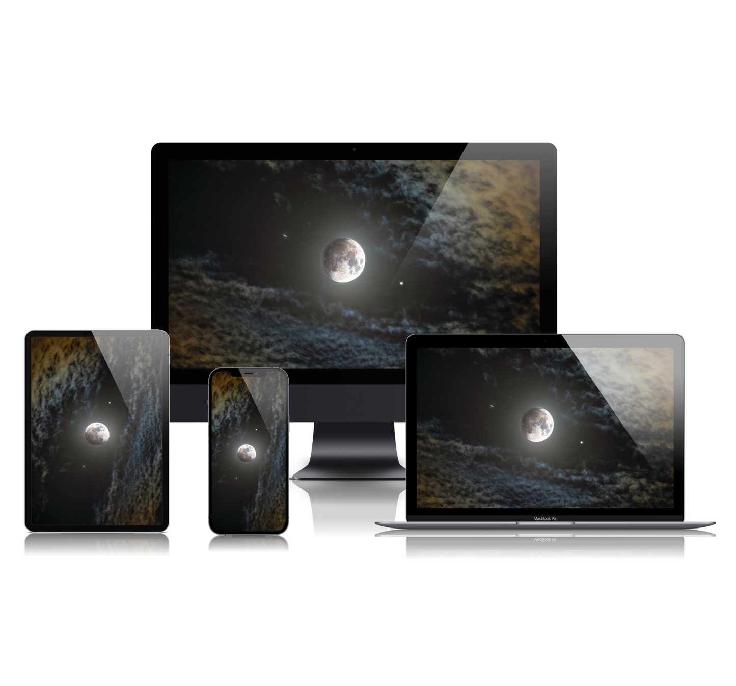 Waxing Gibbous Moon of September 6th 2022 Wallpaper Bundle