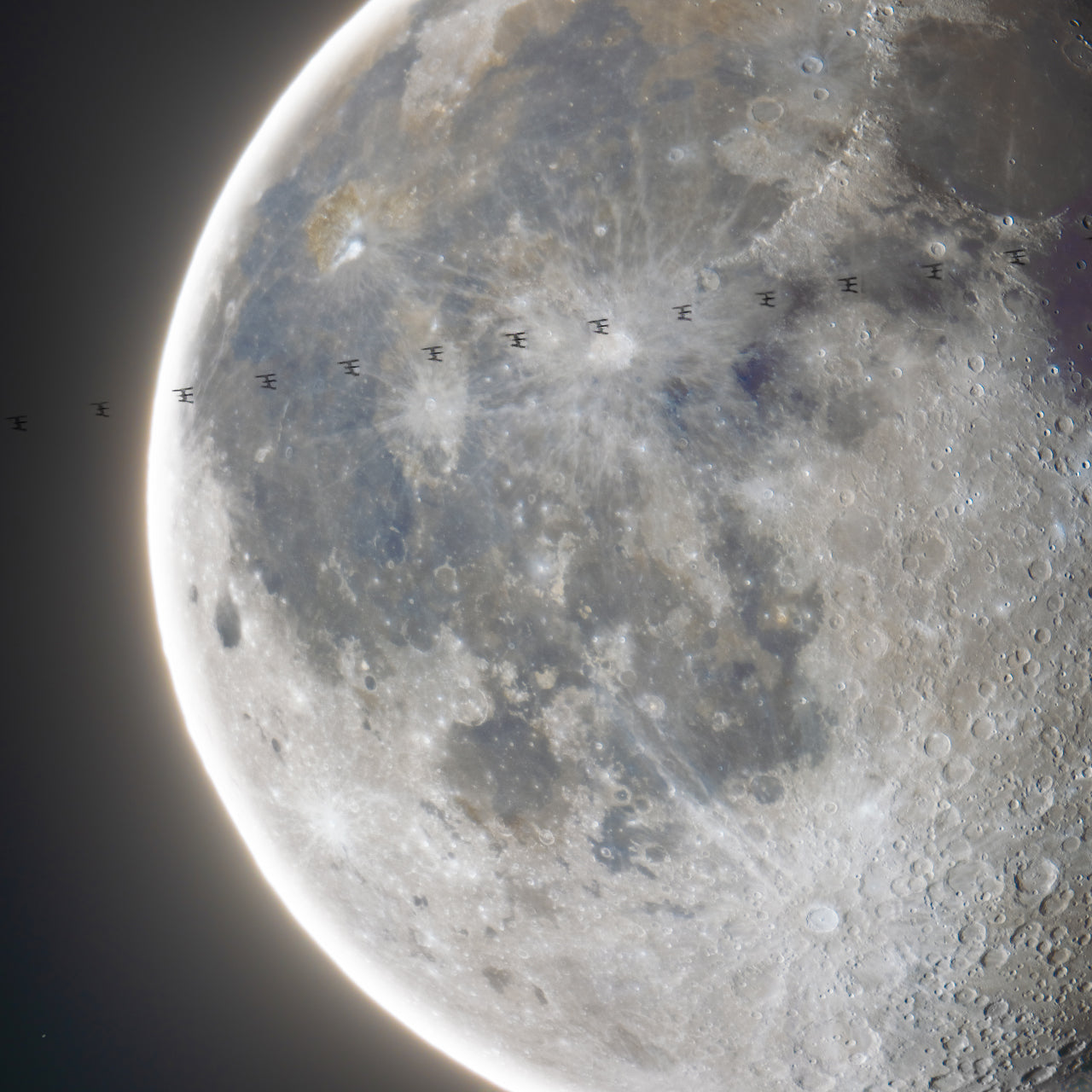 Tiangong Lunar Transit (January 11th 2023) Mobile Wallpaper