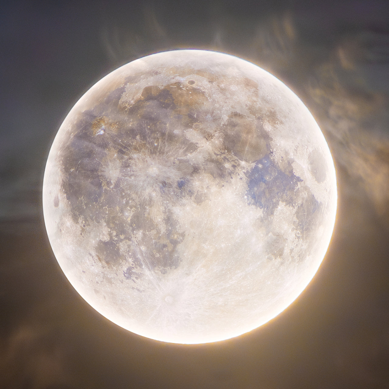 Super Blue Moon of August 2023 PC Wallpaper